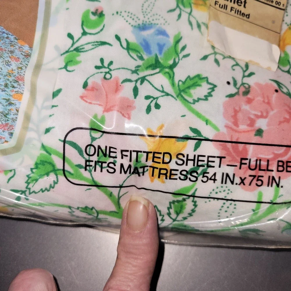 Vintage JCPenney Juliet Floral Full Fitted Sheet Percale Permanent Press NOS Cot
